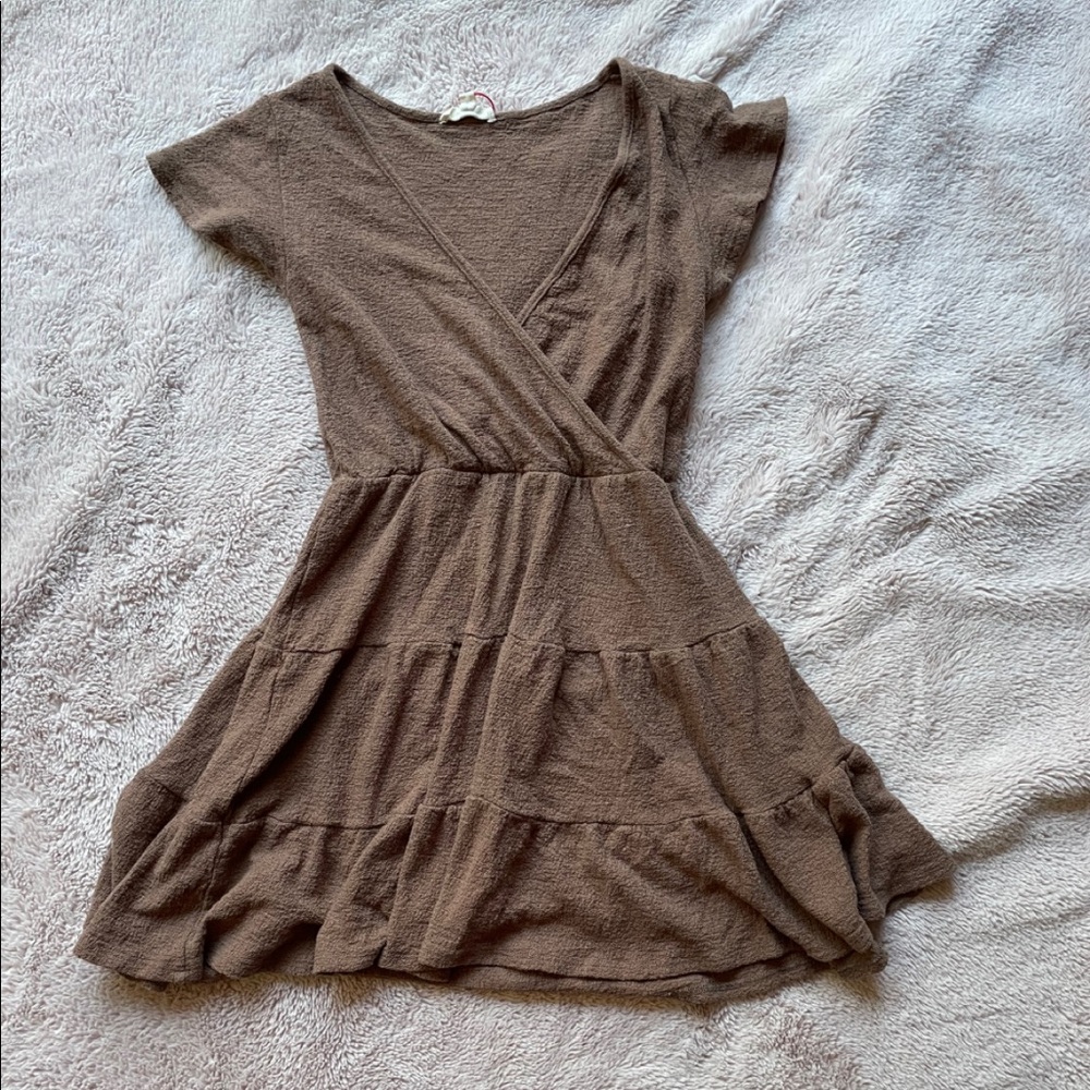 Brown flowy dress NWOT